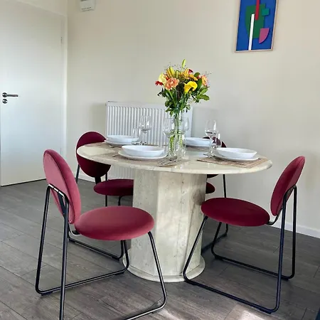 Appartamento Standing Balcon 6 Pers Parking Prive Tram