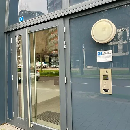 Cosy-rent De Standingparking Neudorf * ストラスブール