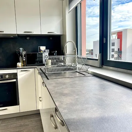 Apartmán Standing Balcon 6 Pers Parking Prive Tram